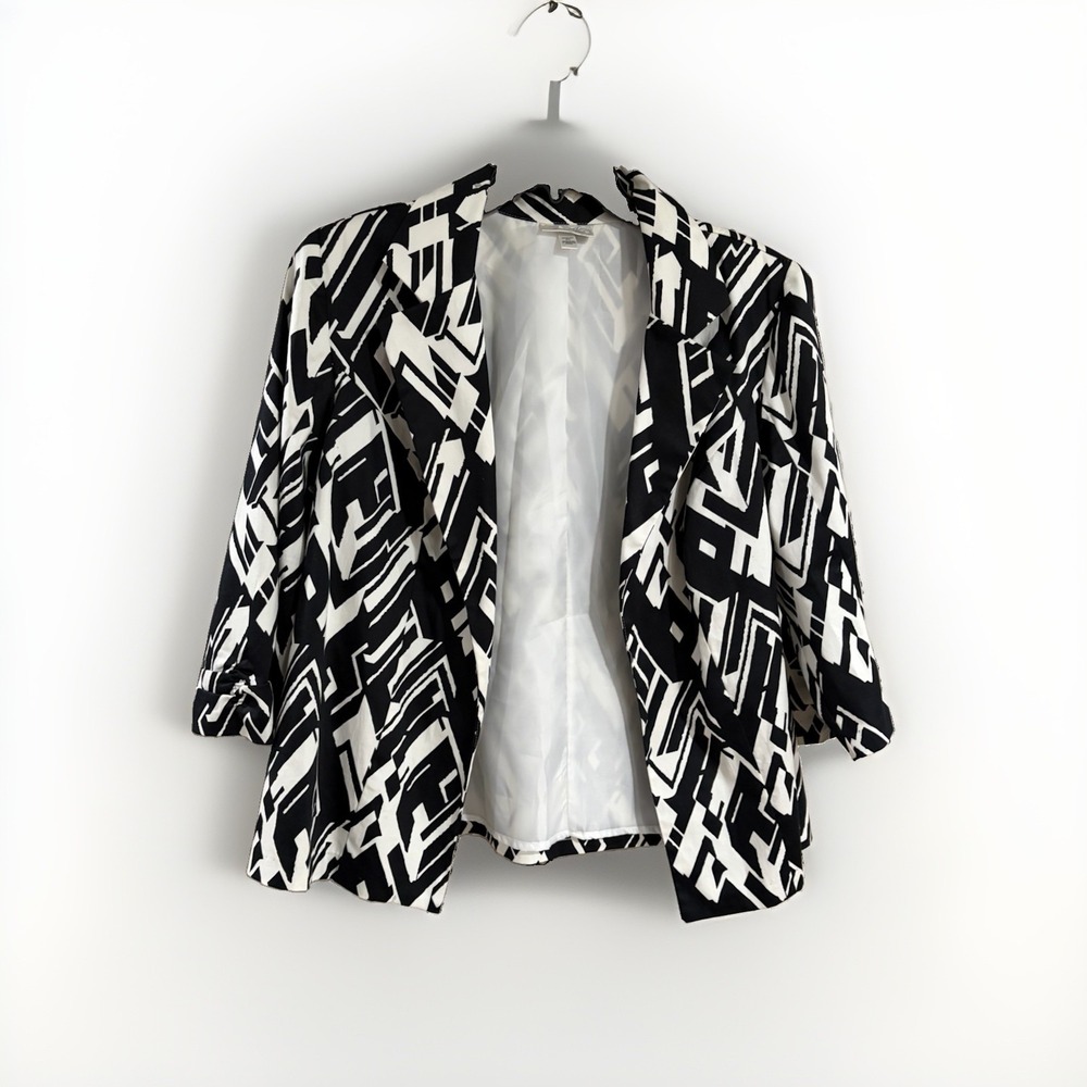 Dressbarn Woman 2X Blazer Black White Geometric Print 3/4 Sleeve Plus Size F82